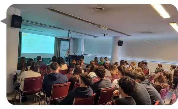 Daniela Aza, conferencista para eventos corporativos sobre Diversidad e Inclusión
